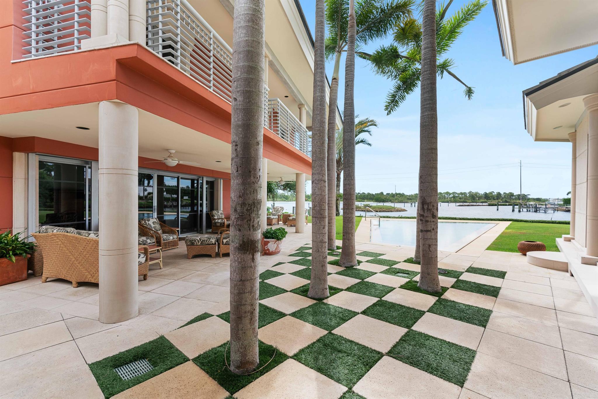 Admirals Cove - Residential