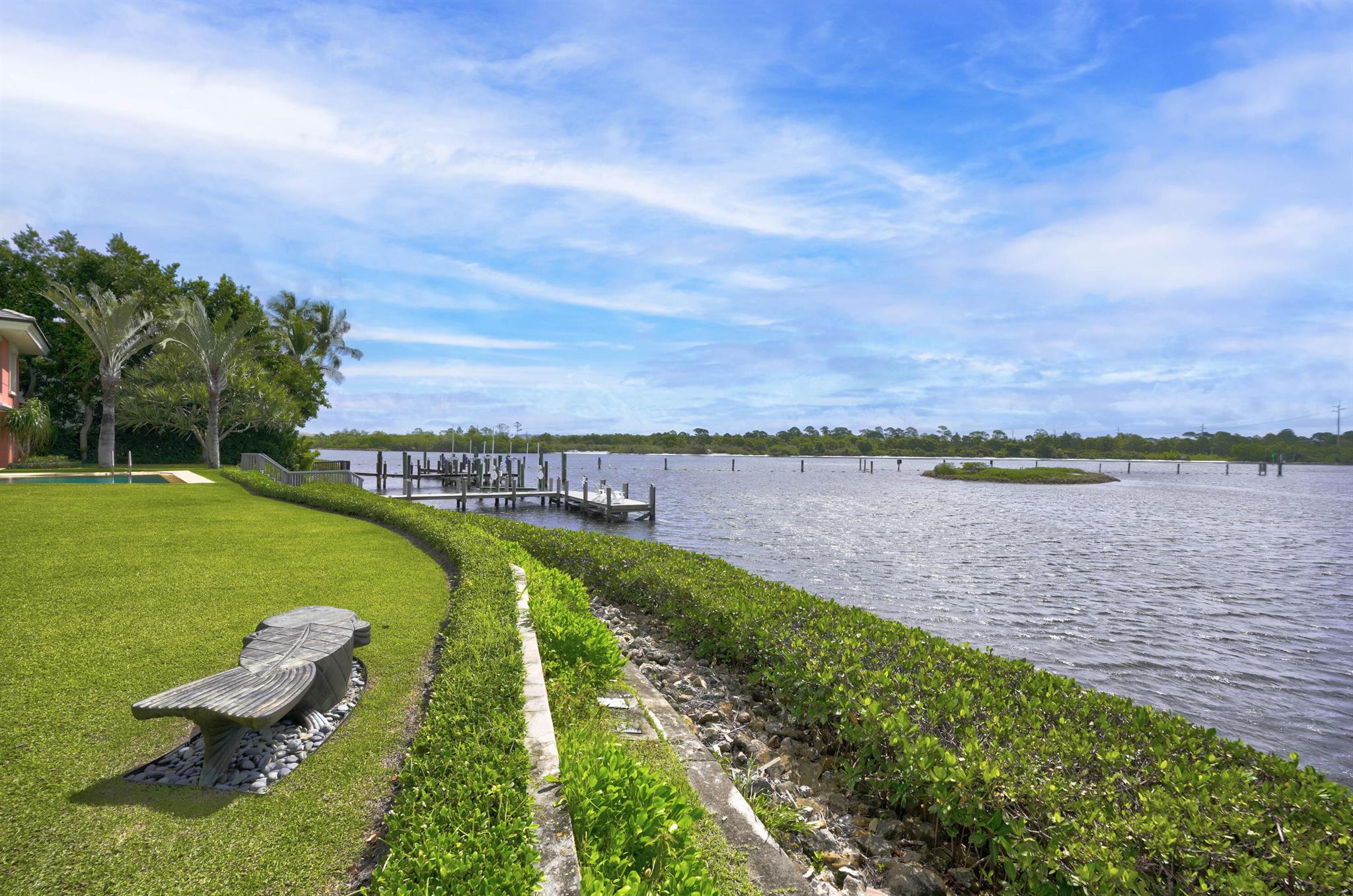 Admirals Cove - Residential