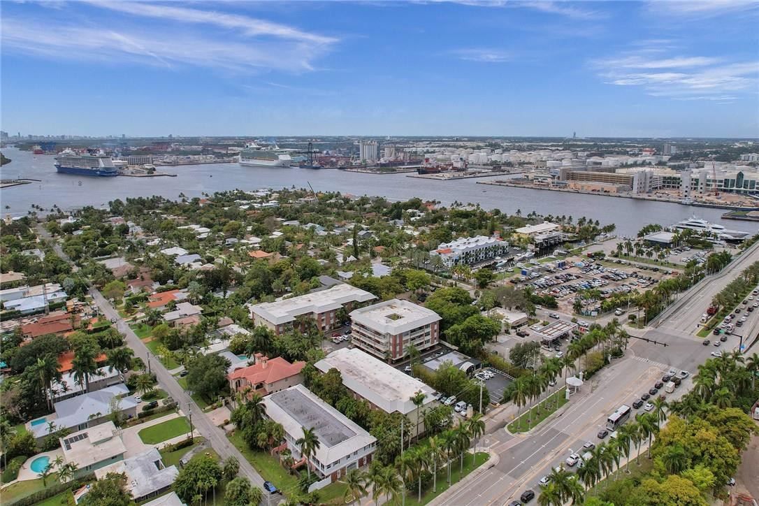 VILLAGE AT HARBOR BEACH C - Residential