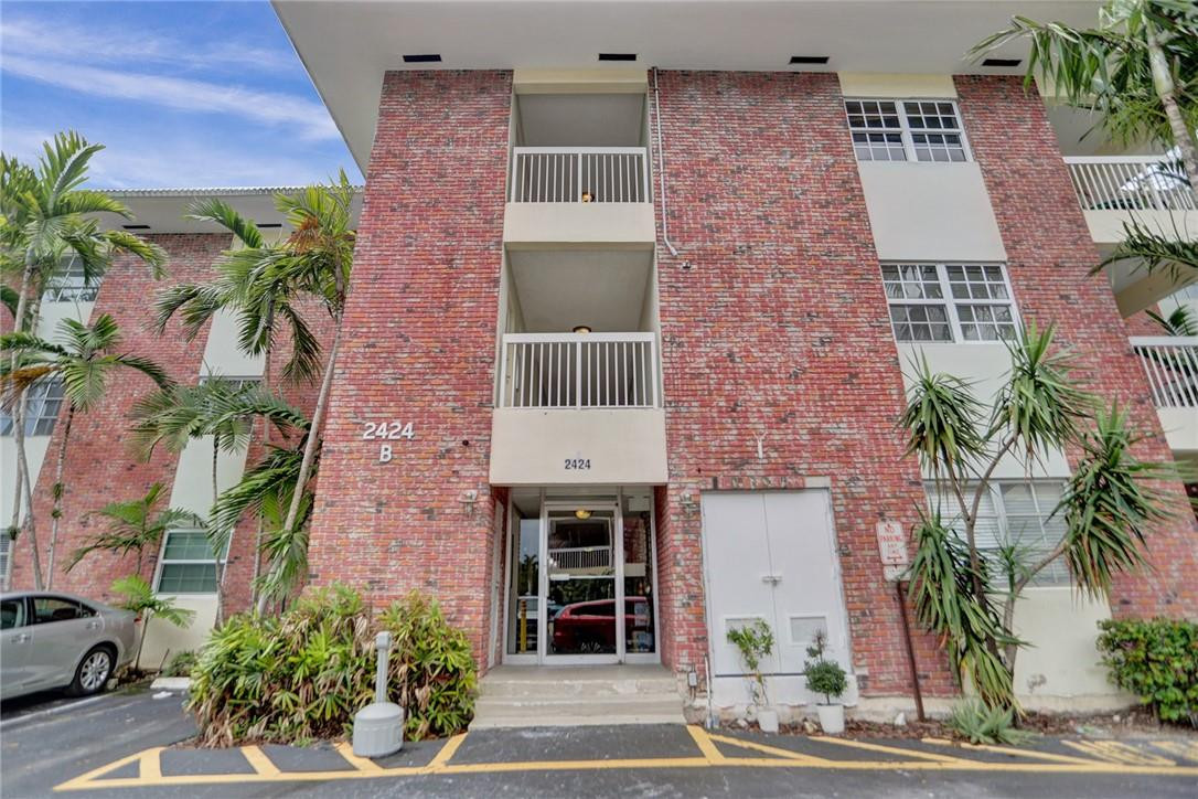 VILLAGE AT HARBOR BEACH C - Residential