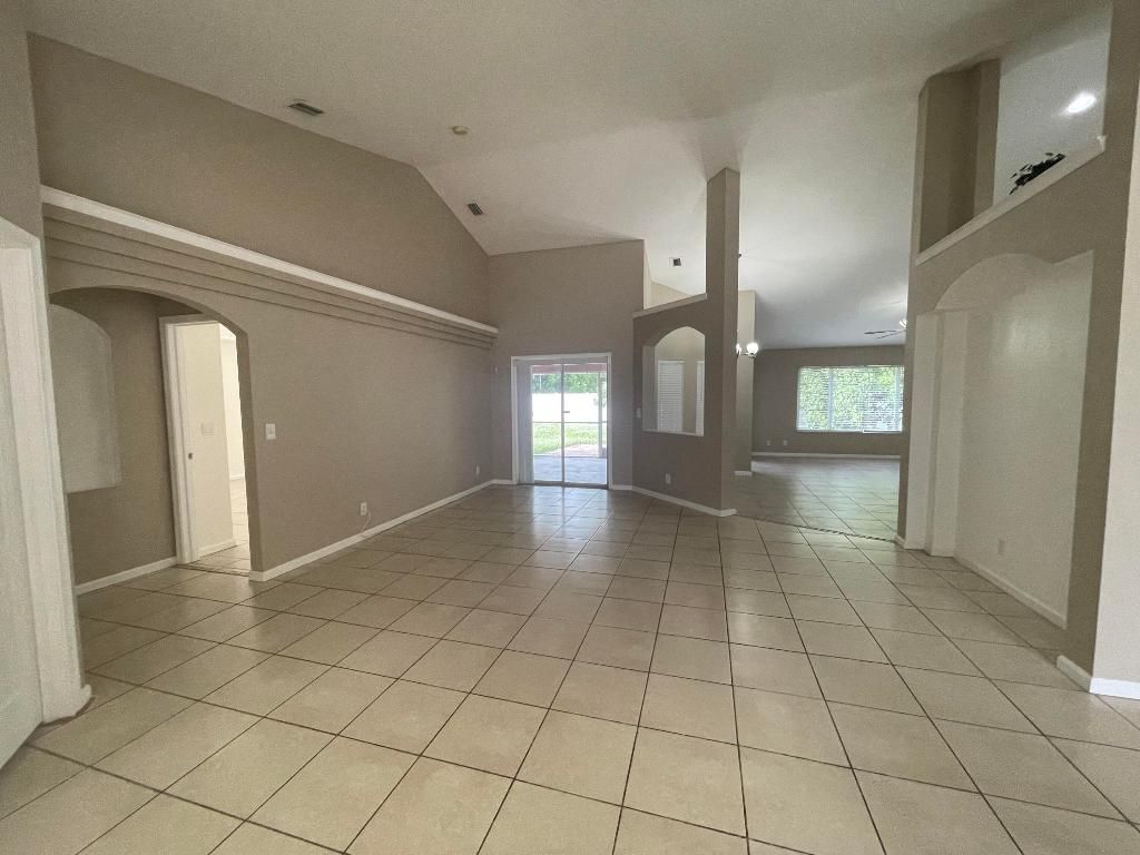 Photo of 2813 SE Melaleuca Boulevard, Port Saint Lucie, FL 34952 (MLS # R10942197)