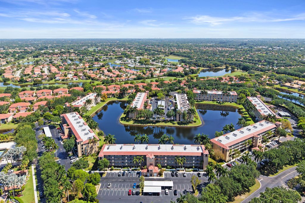 Photo of 5777 Gemstone Court #207, Boynton Beach, FL 33437 (MLS # R11164327)