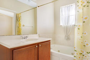 BOTANICA - Residential Lease