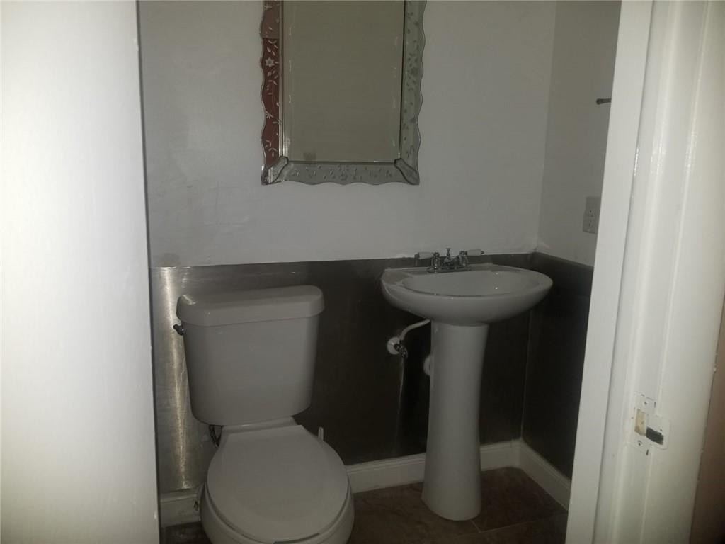 INVERRARY GARDENS I CONDO - Residential Lease