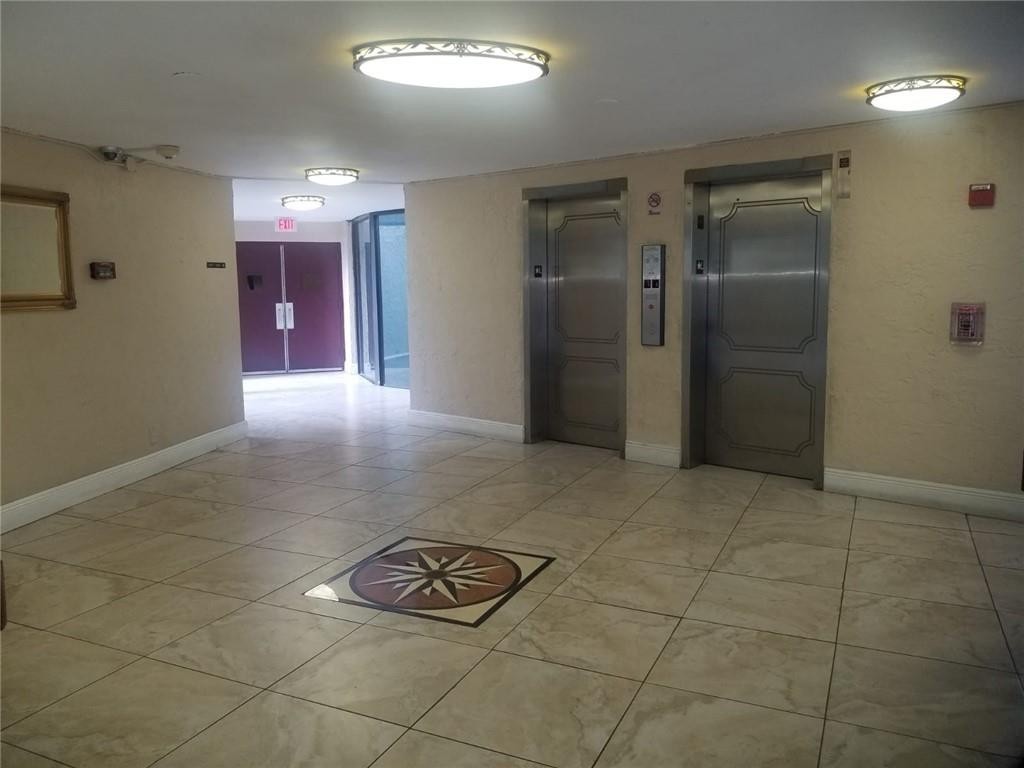 INVERRARY GARDENS I CONDO - Residential Lease