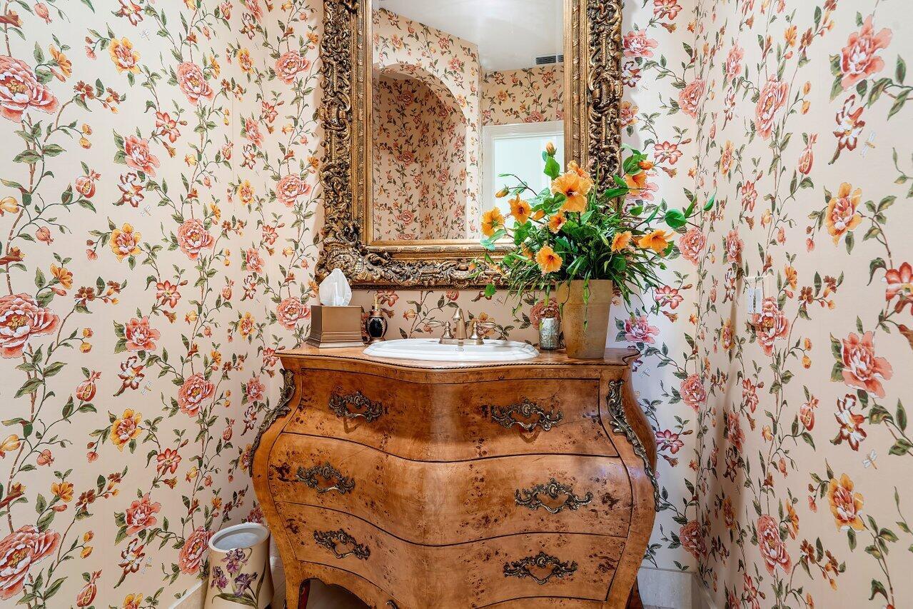 ST ANDREWS COUNTRY CLUB - Residential