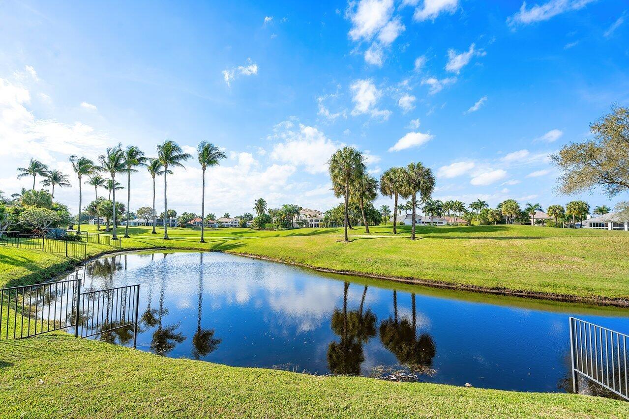 ST ANDREWS COUNTRY CLUB - Residential