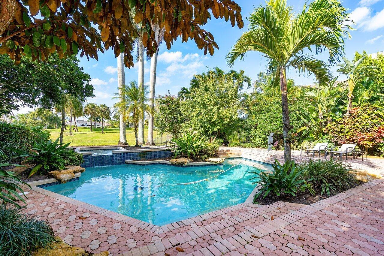 ST ANDREWS COUNTRY CLUB - Residential