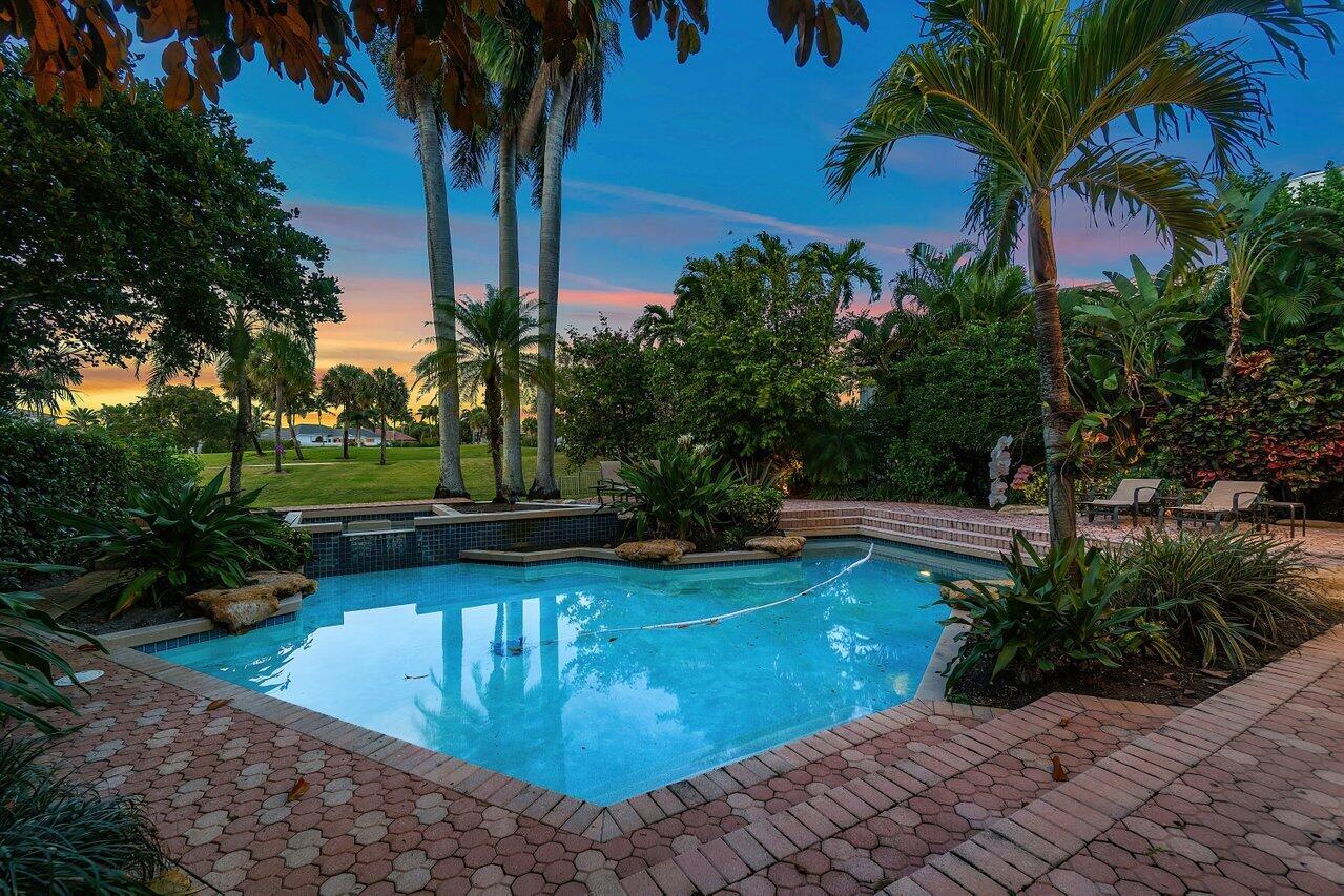 ST ANDREWS COUNTRY CLUB - Residential