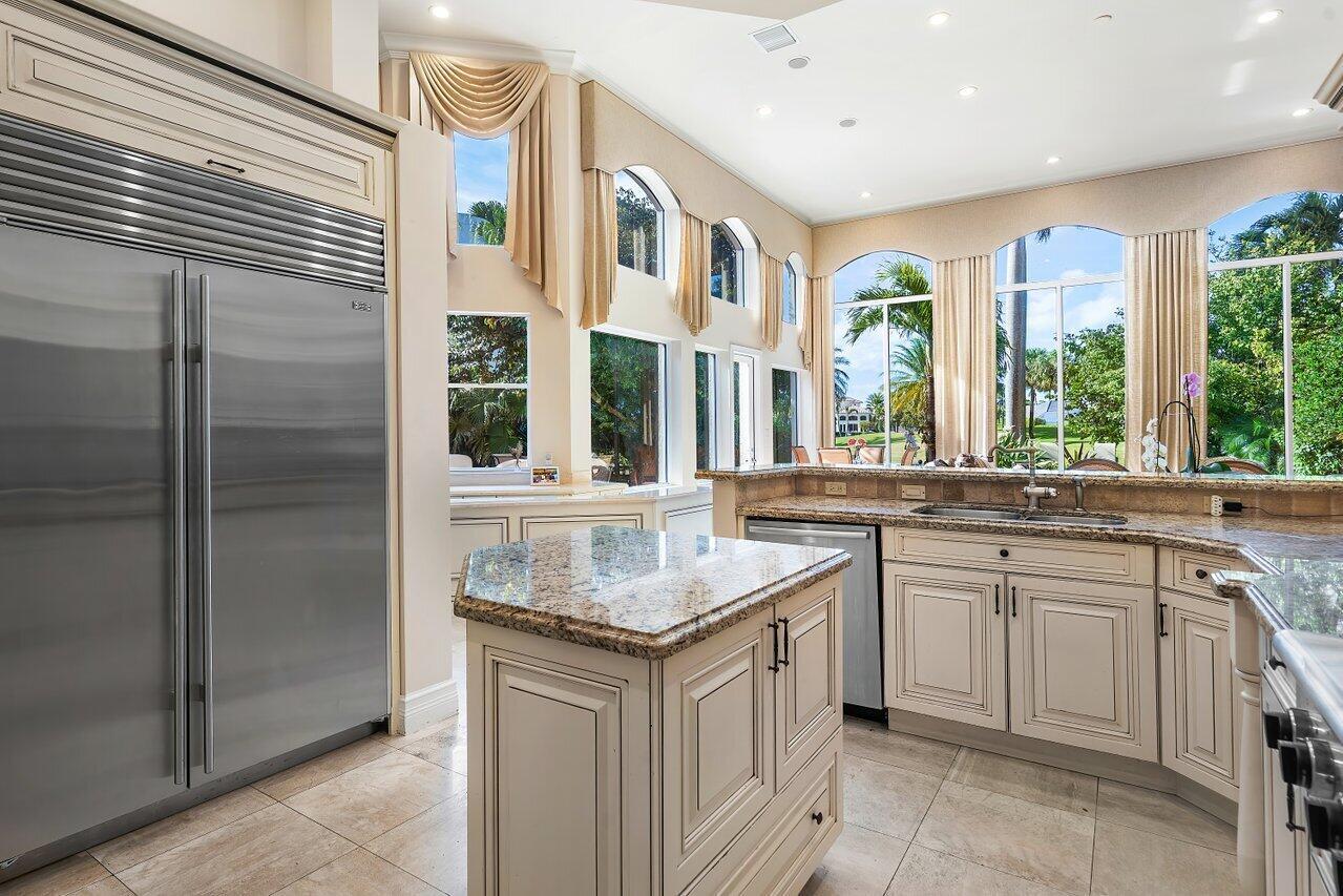 ST ANDREWS COUNTRY CLUB - Residential