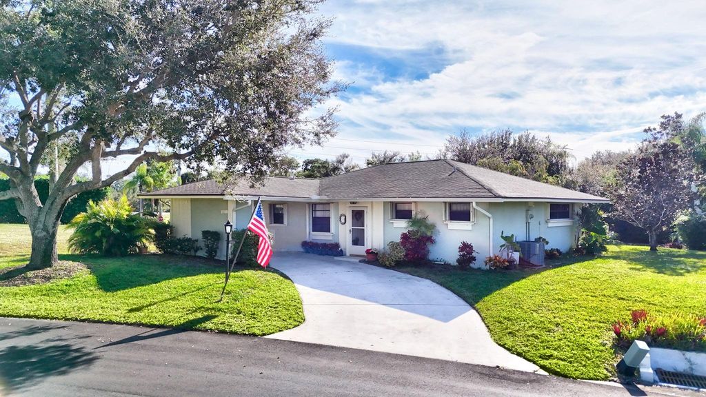 Photo of 5277 SE Sea Island Way, Stuart, FL 34997 (MLS # F10540999)