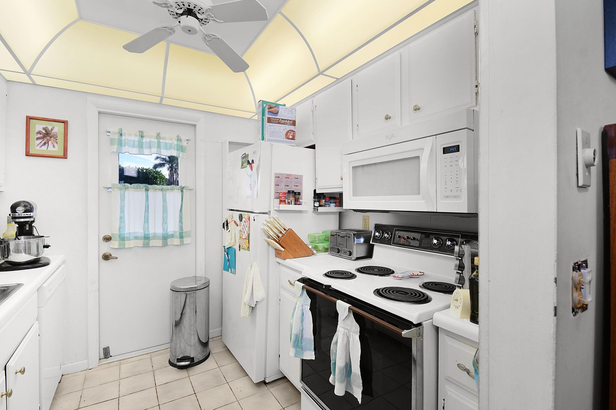 Fairway Villas Miles Gran - Residential