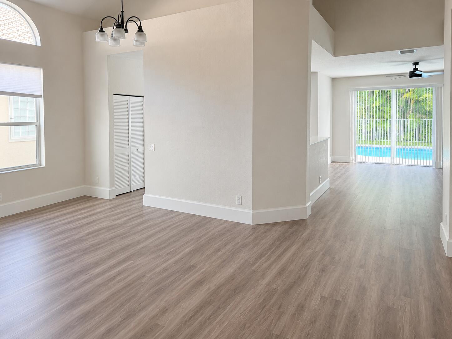 MAYFAIR AT PARKLAND - Residential Lease