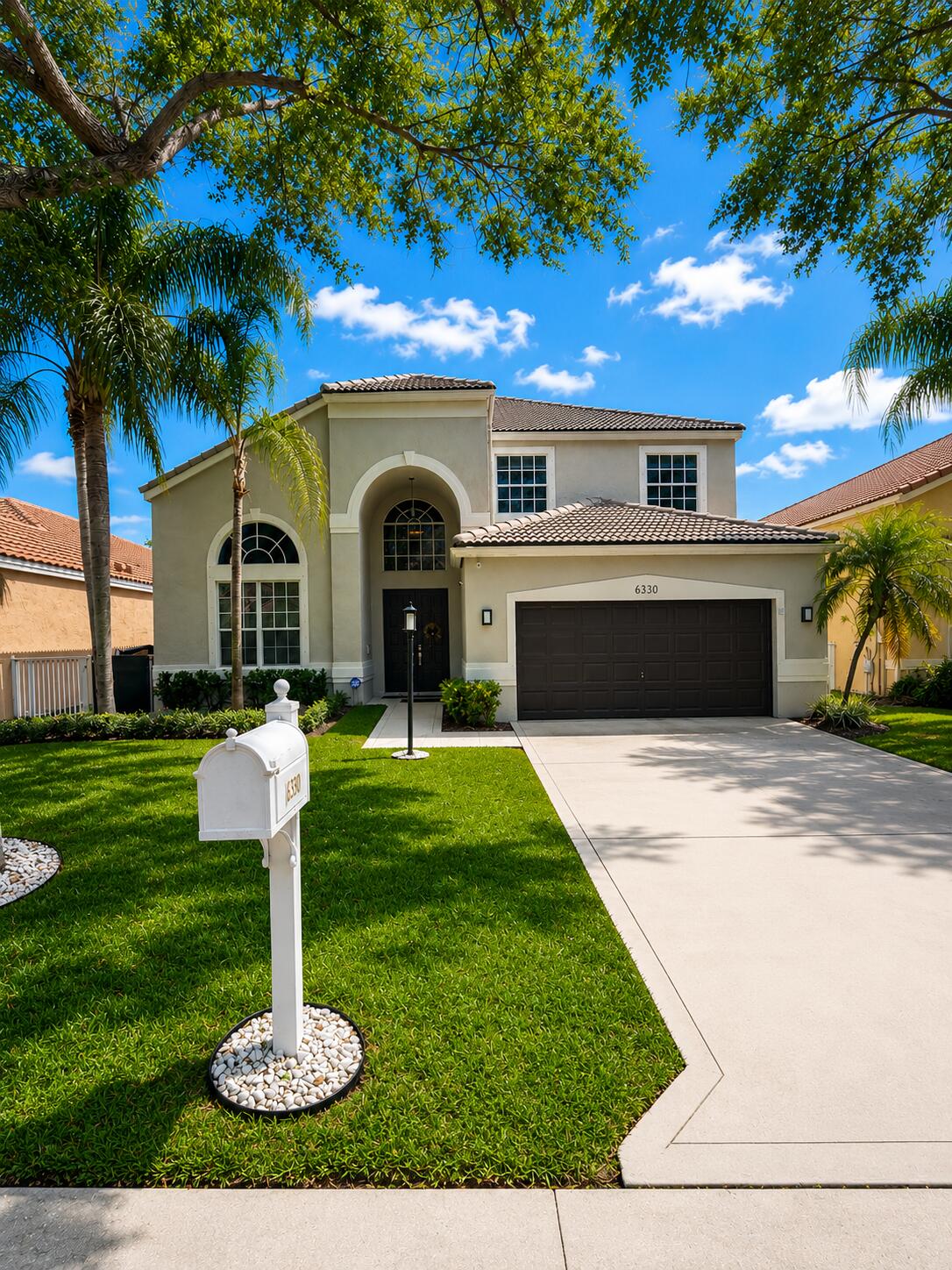 MAYFAIR AT PARKLAND - Residential Lease