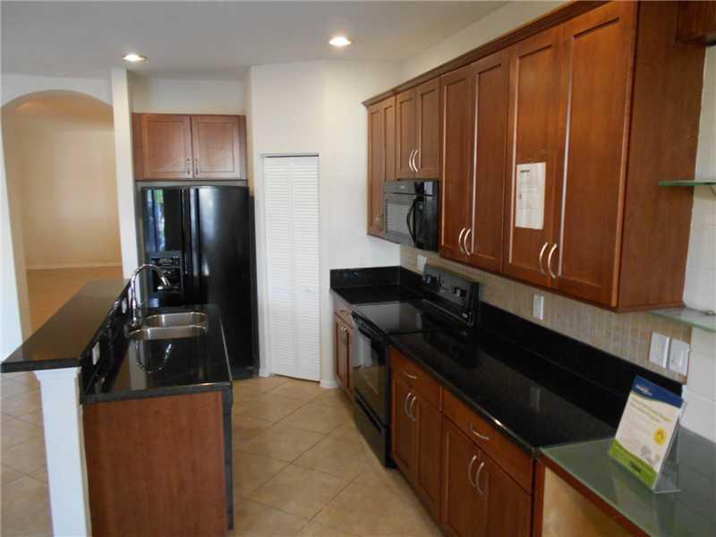 HAMPTON HILLS - Residential