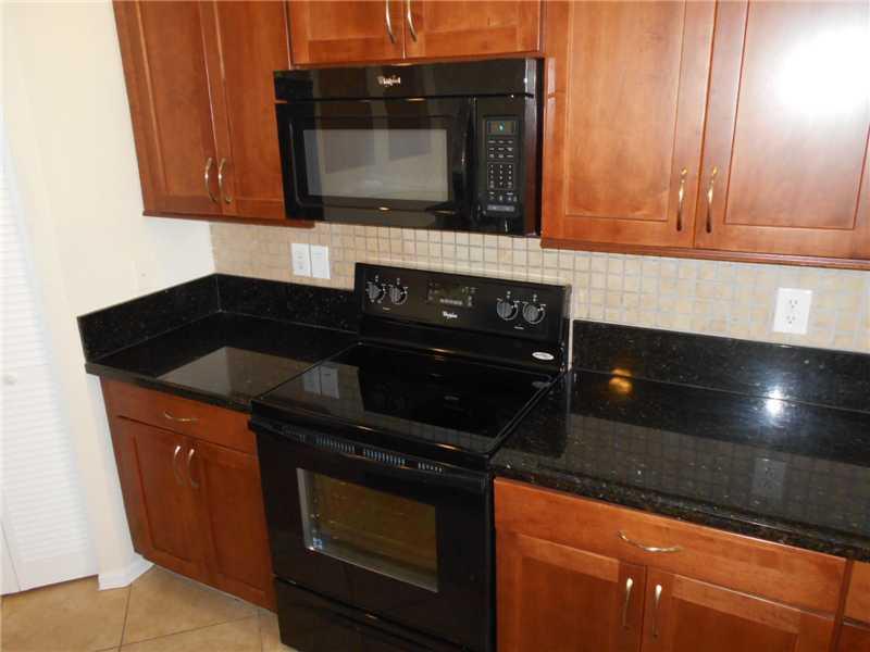 HAMPTON HILLS - Residential