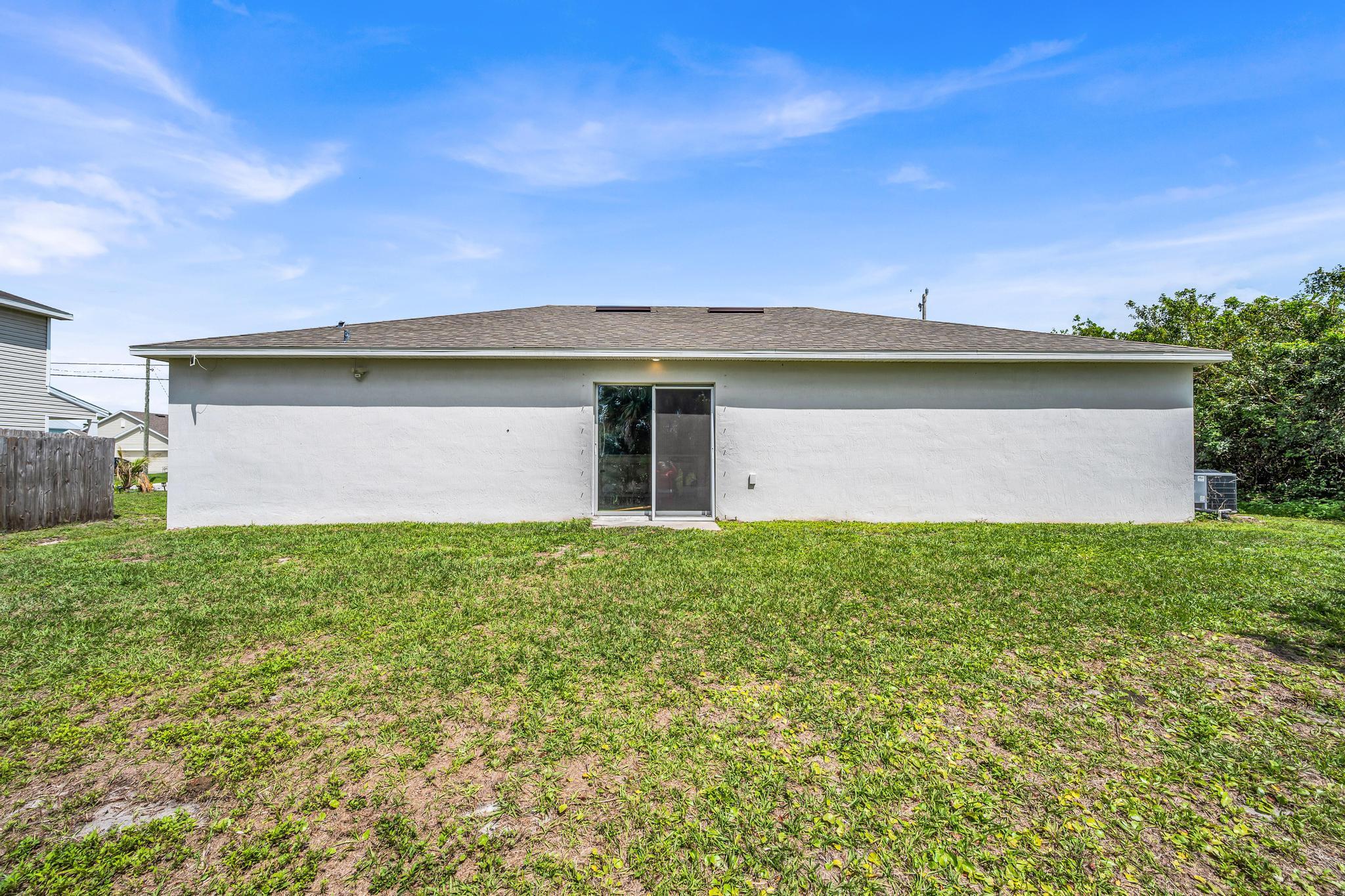 PORT ST LUCIE SECTION 44 - Residential