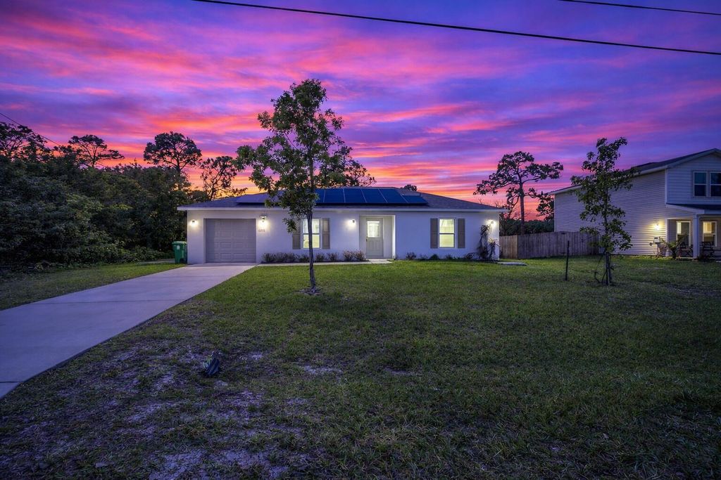 Photo of 6276 NW Gisela Street, Port Saint Lucie, FL 34986 (MLS # B26014749)