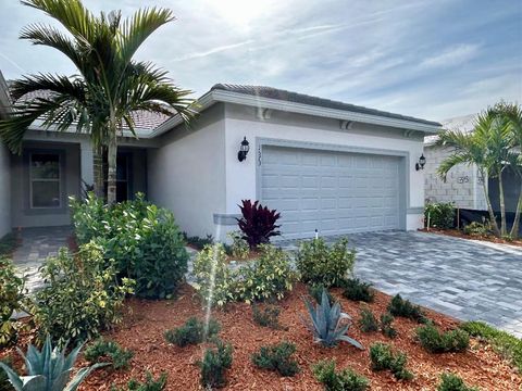 1573 Harper Way Villa 34 Vero Beach FL 32960