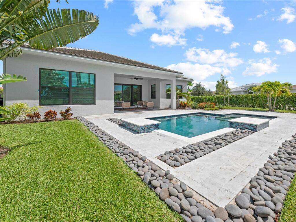 CRESSWIND PALM BEACH - Residential Lease