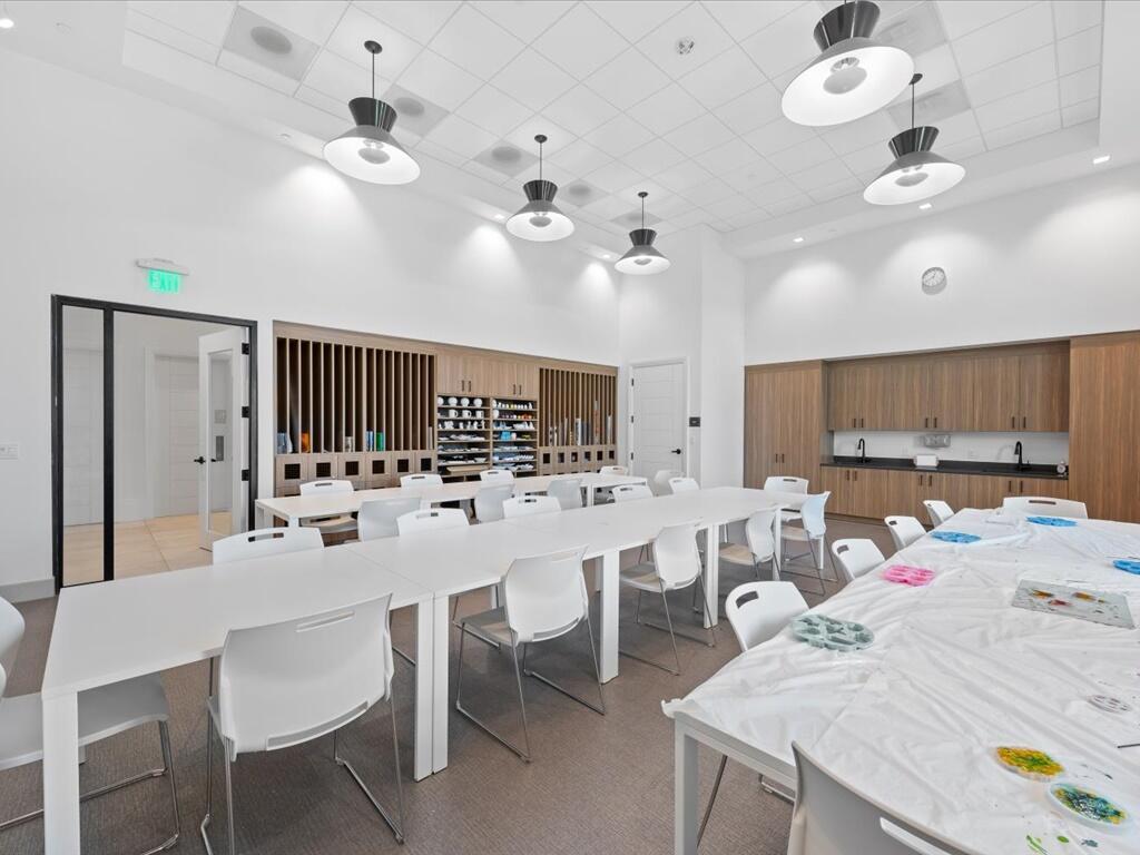 CRESSWIND PALM BEACH - Residential Lease