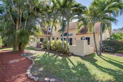 View photos, virtual tours, details... 1343 Lake Breeze Drive Wellington FL 33414