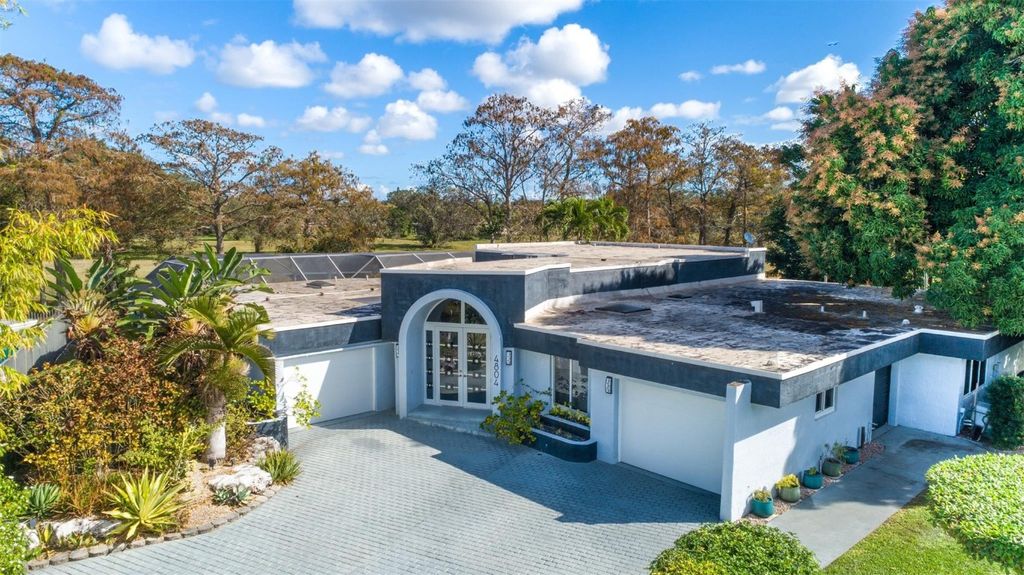 Photo of 4804 Kumquat Drive, Tamarac, FL 33319 (MLS # F10543850)