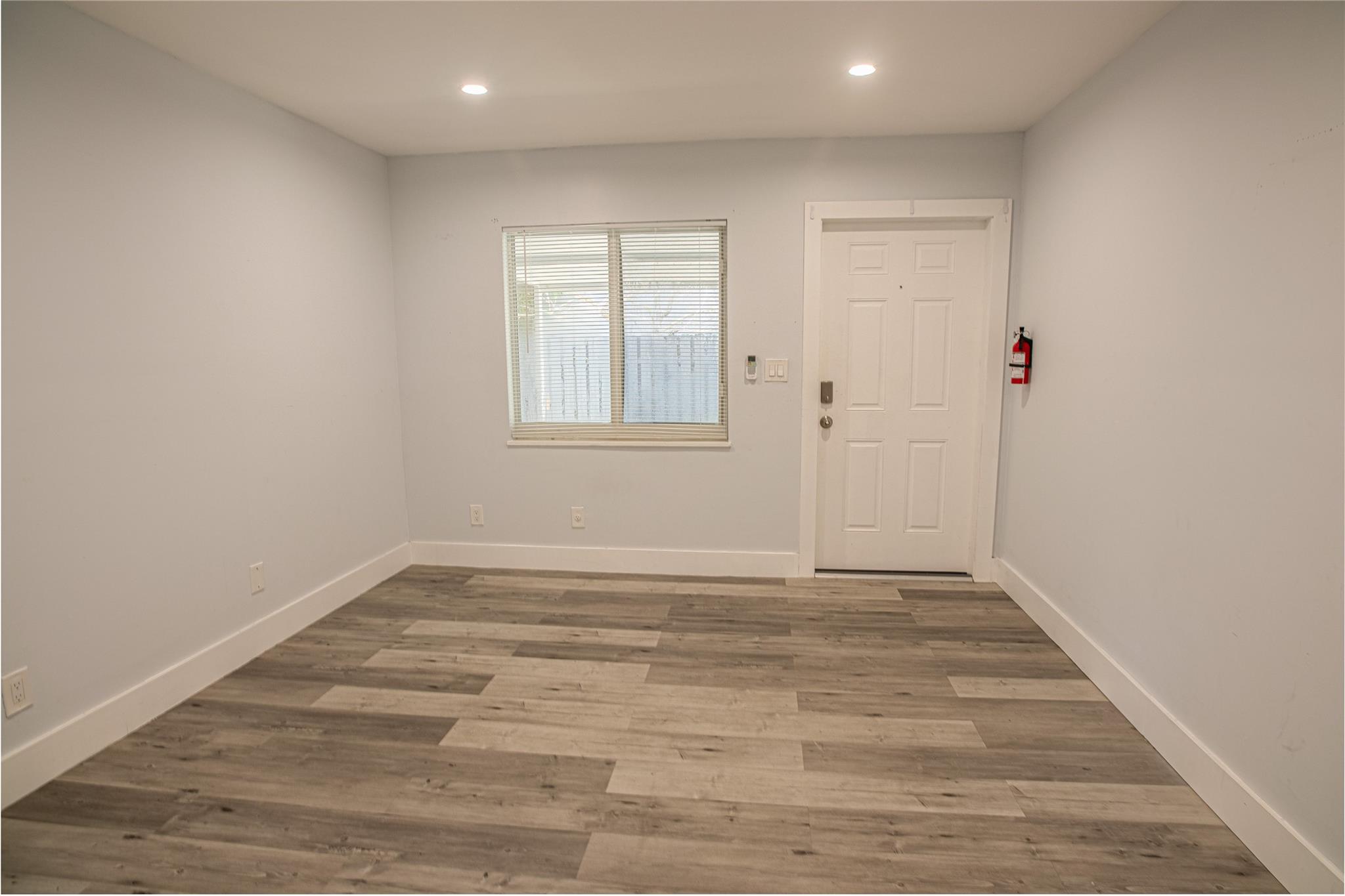 Hollywood Park 4-19 B - Residential Income