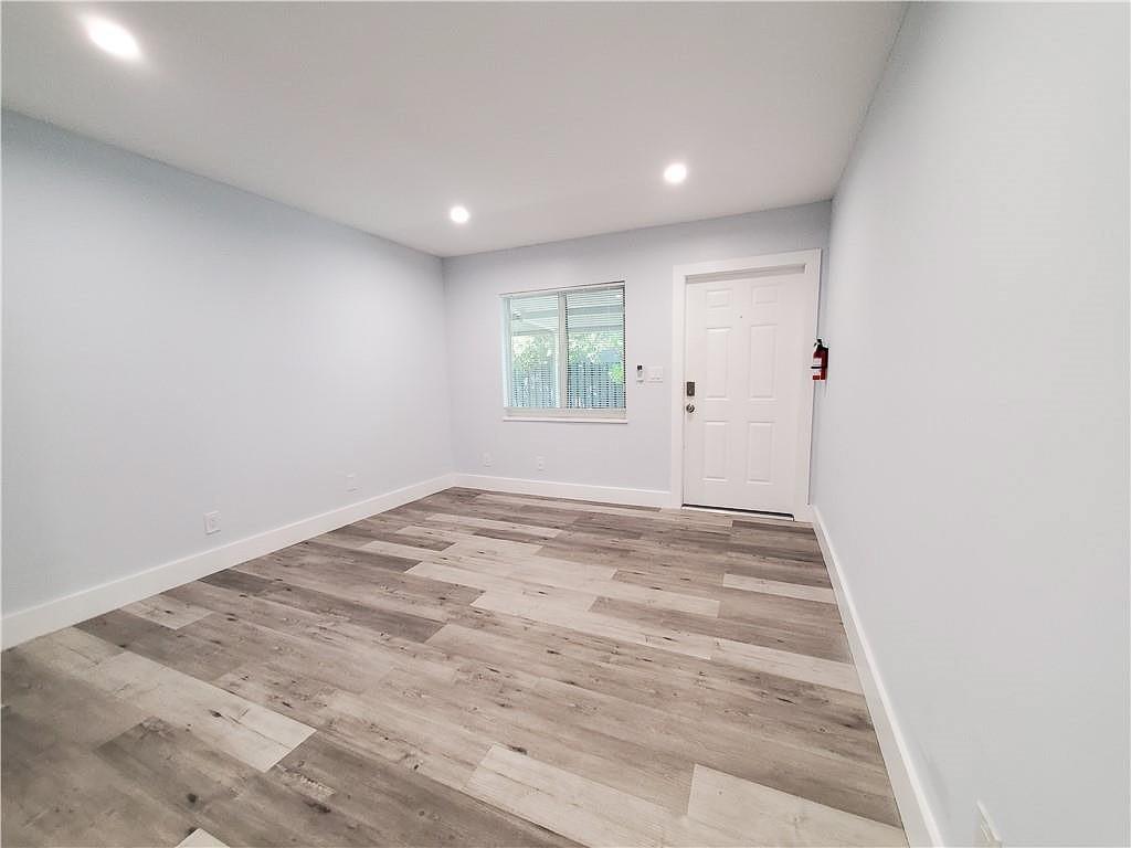 Hollywood Park 4-19 B - Residential Income