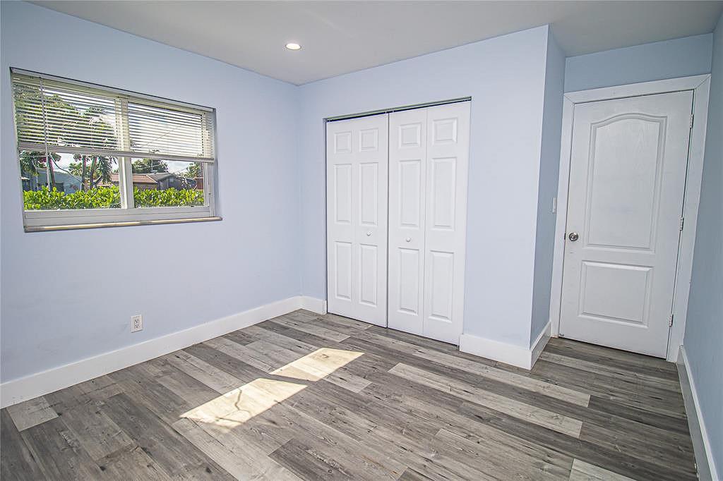 Hollywood Park 4-19 B - Residential Income