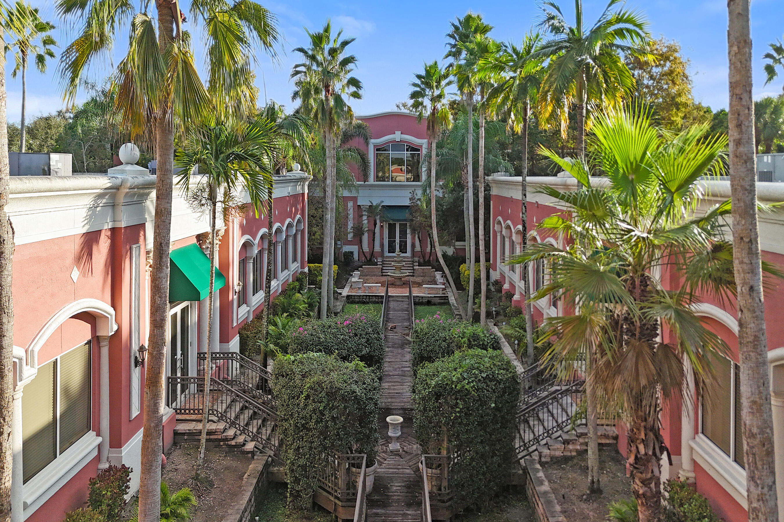 6274 Linton Boulevard 102