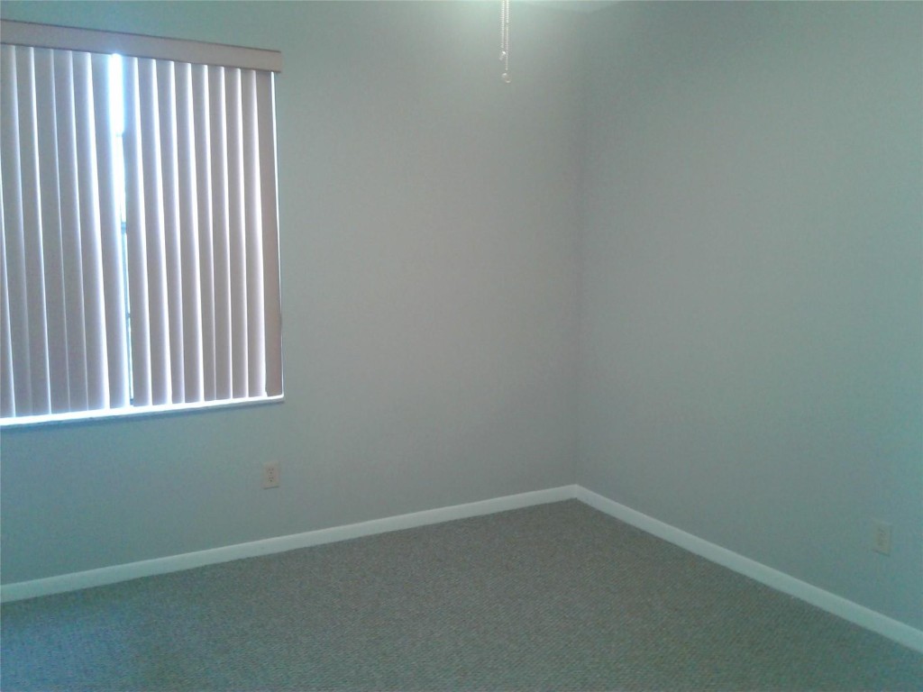 Pierpointe #5 Condo #2 - Residential Lease