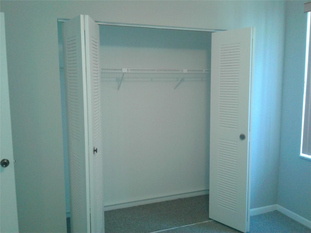 Pierpointe #5 Condo #2 - Residential Lease