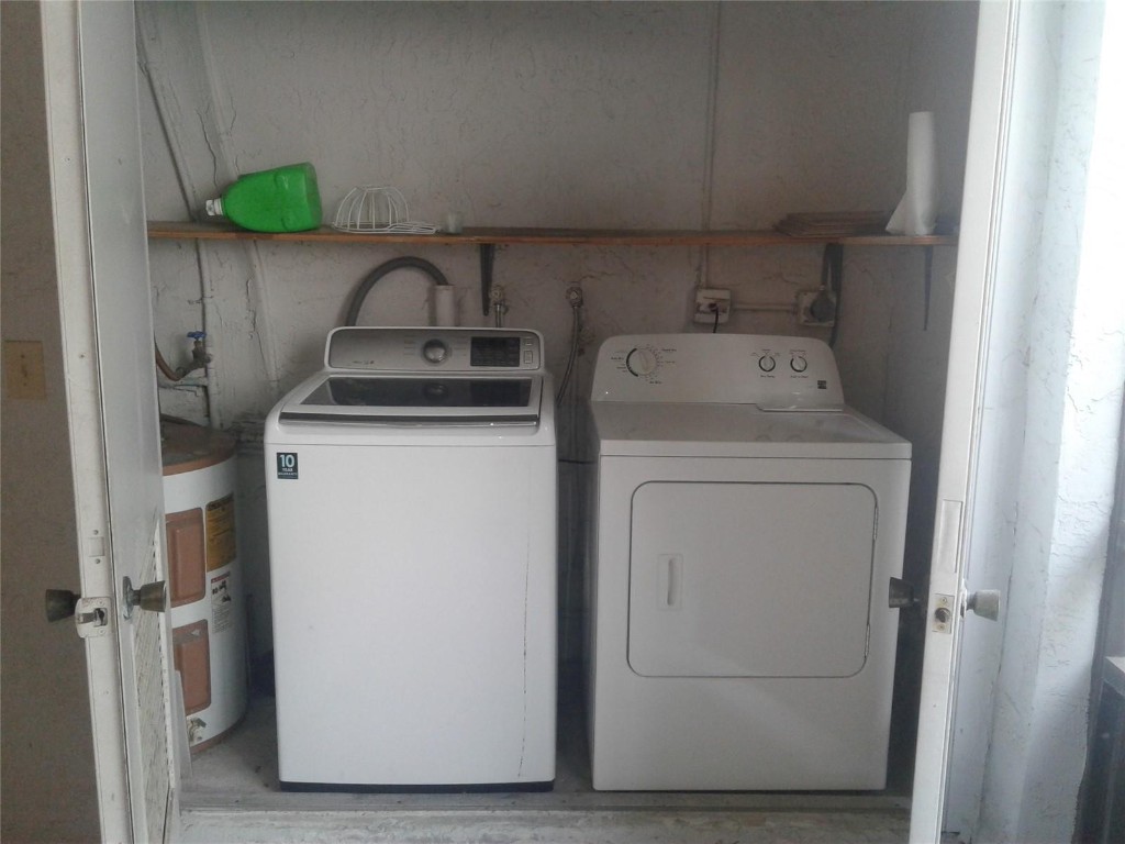 Pierpointe #5 Condo #2 - Residential Lease