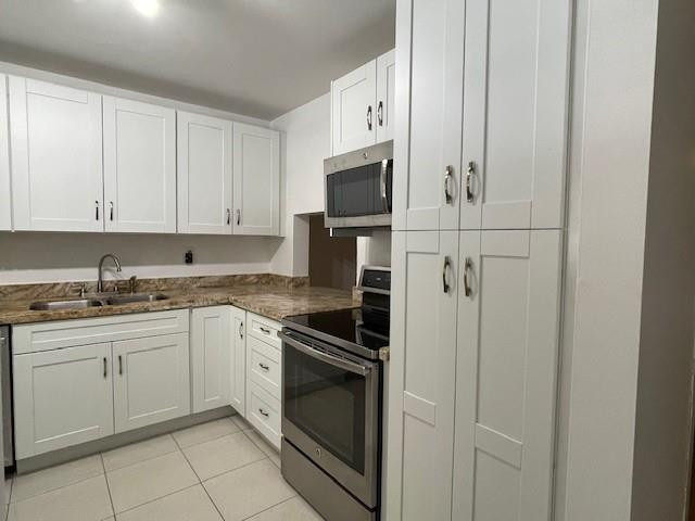 Lake of Carriage Hills - Residential