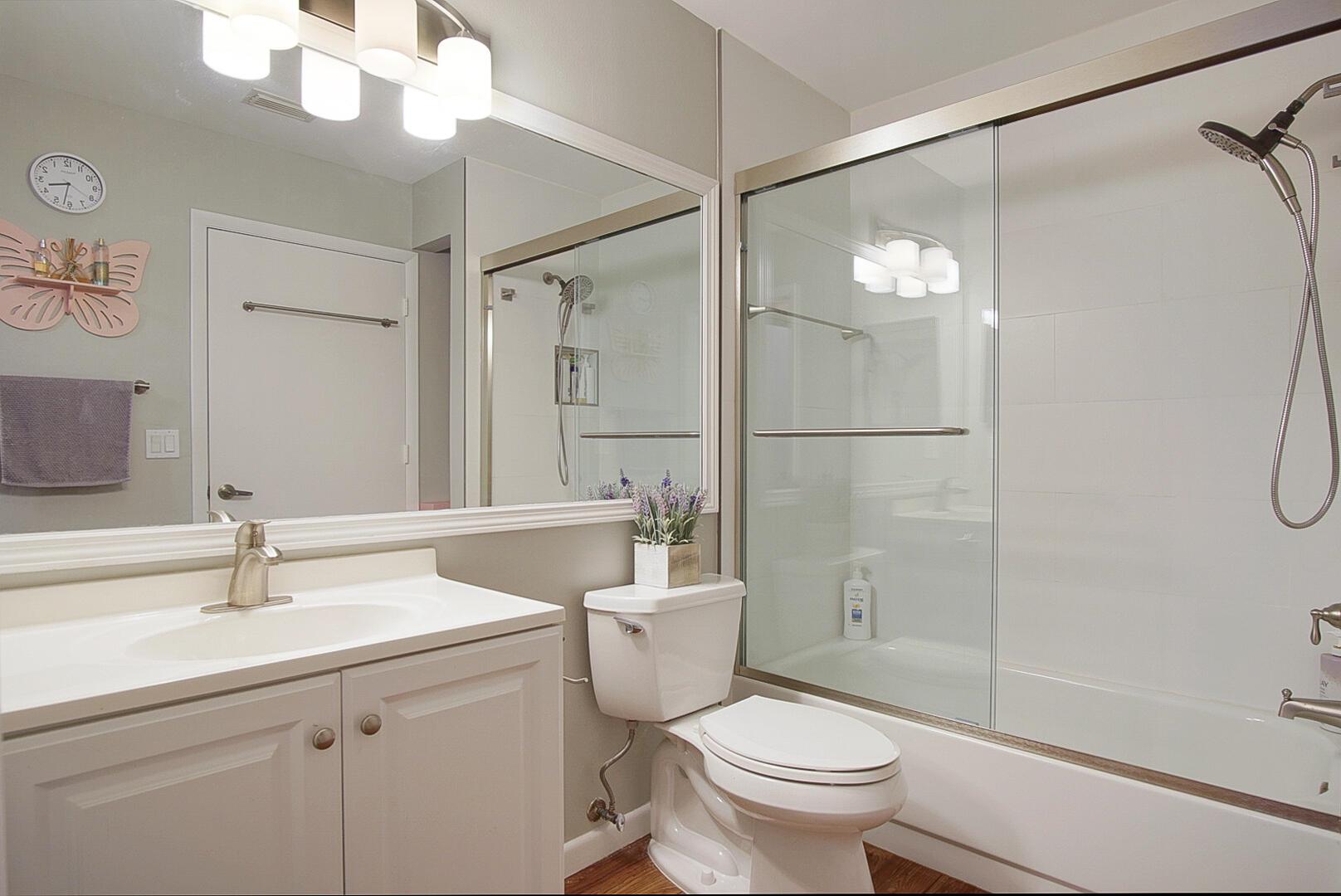 Kings Isle - Residential