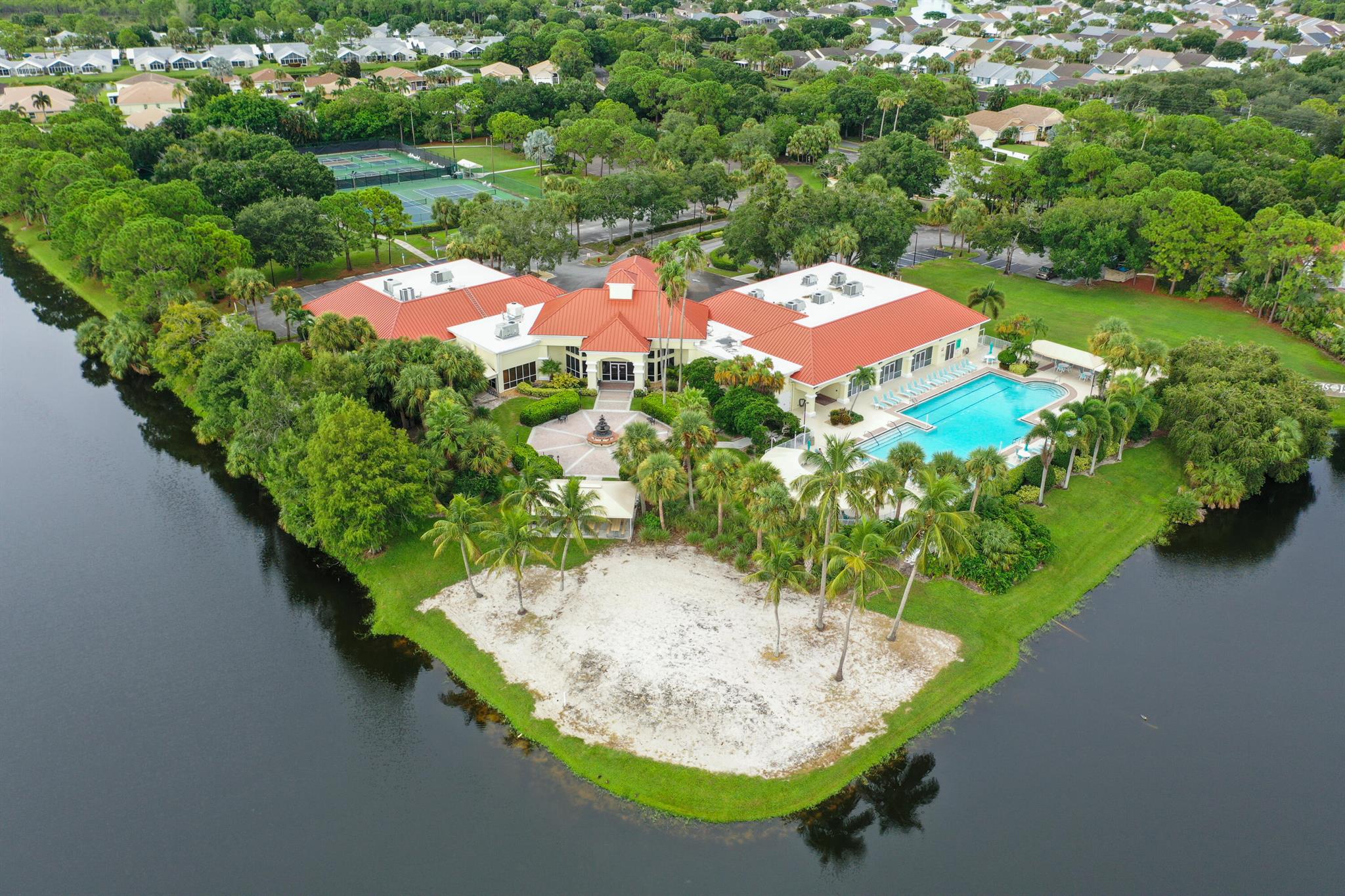 Kings Isle - Residential