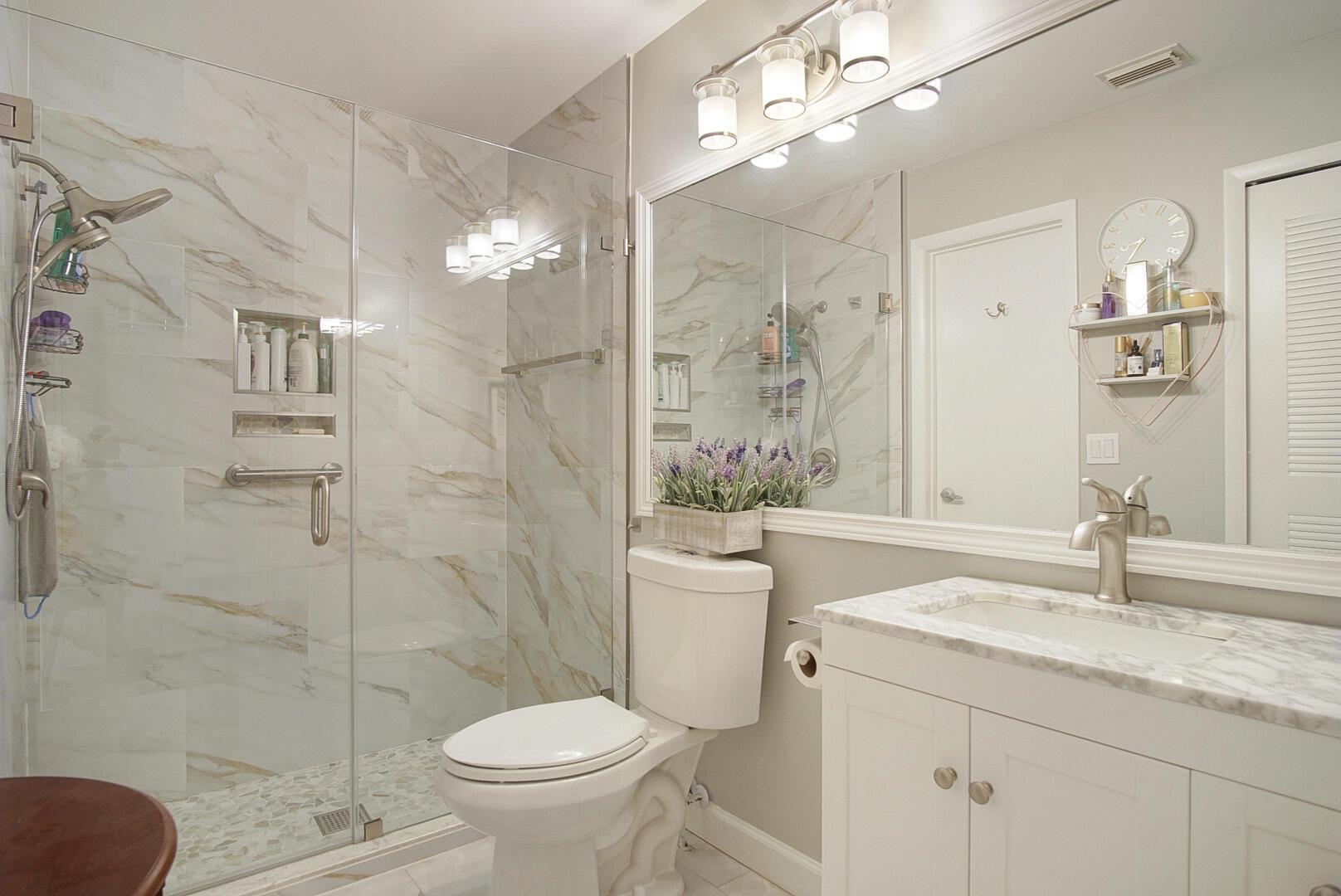 Kings Isle - Residential