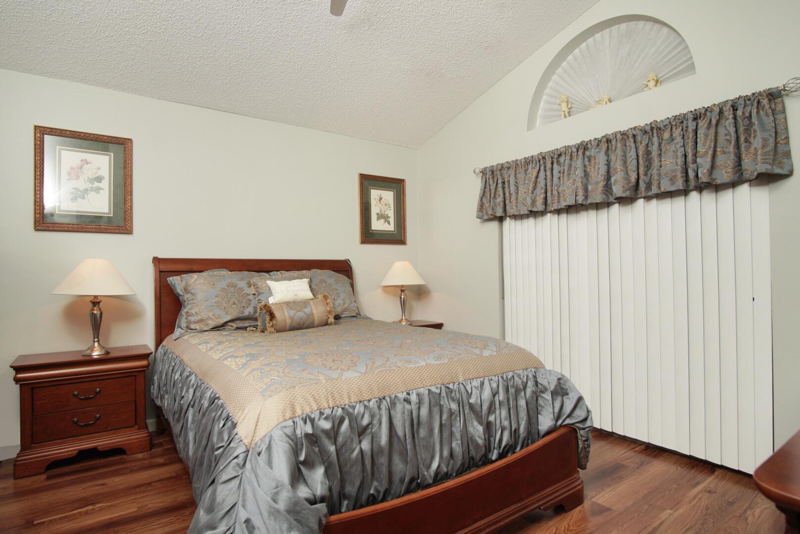 Kings Isle - Residential