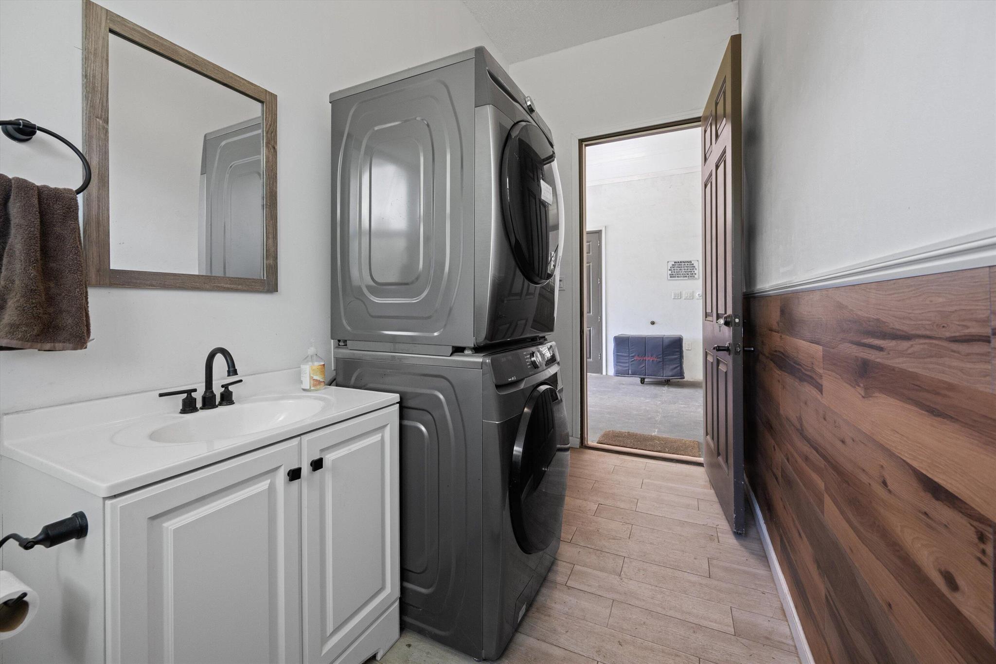 LOXAHATCHEE GROVES - Residential