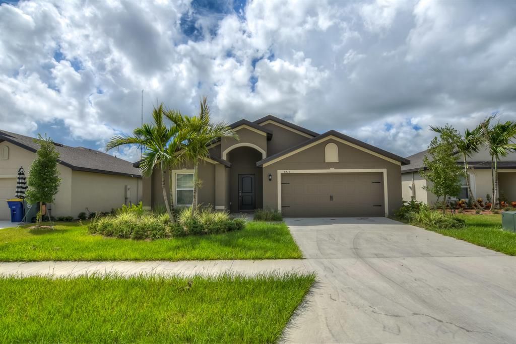 Photo of 5413 Jamboree Drive, Fort Pierce, FL 34947 (MLS # R10739106)