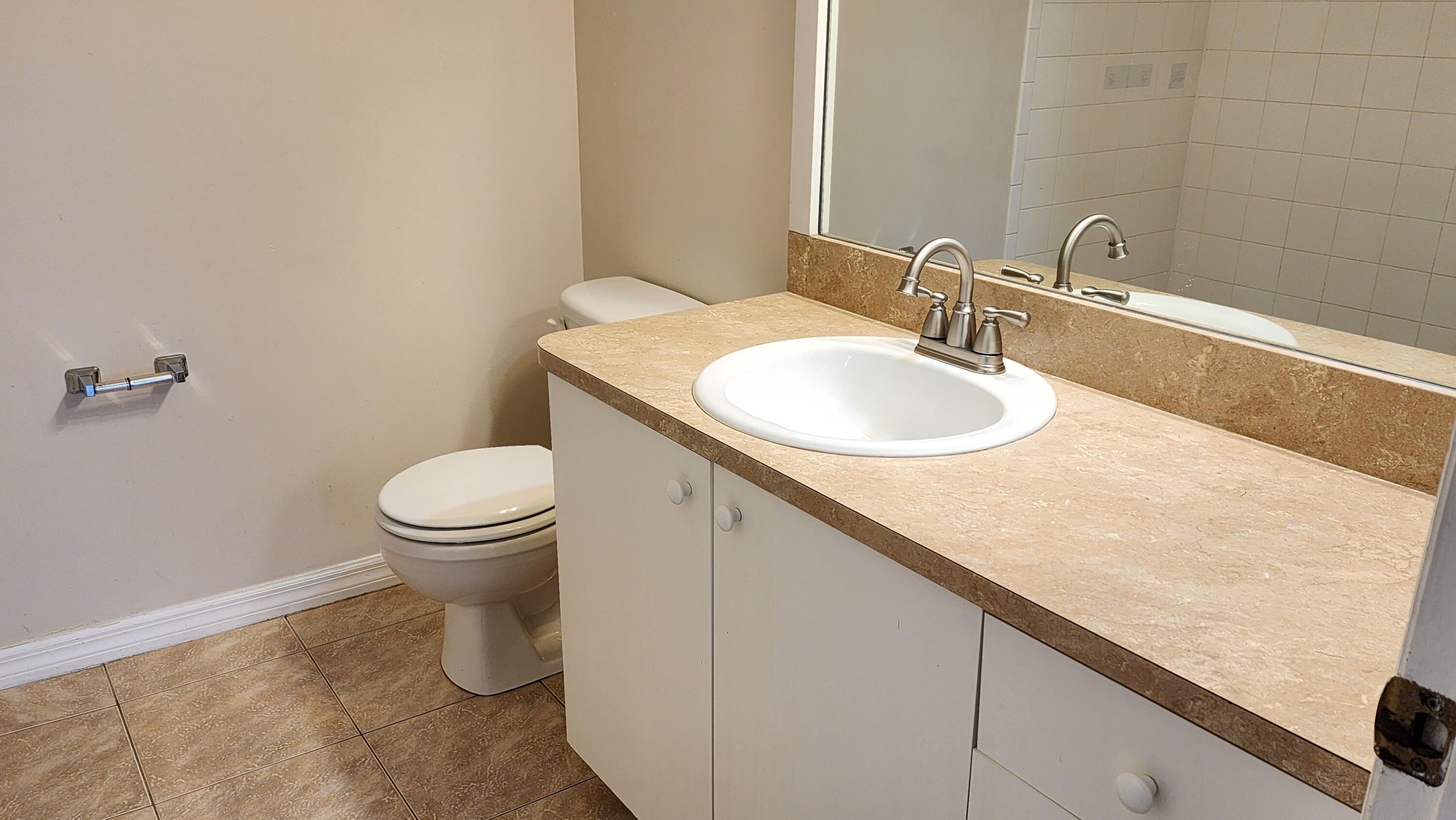 PORT ST LUCIE SECTION 33 - Residential Lease