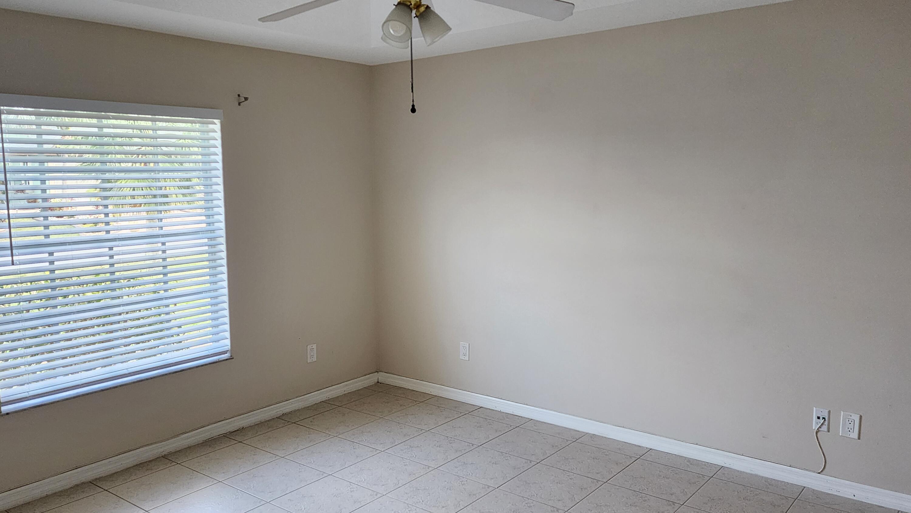 PORT ST LUCIE SECTION 33 - Residential Lease