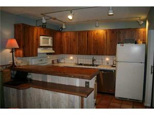 RIVER PINES - Residential