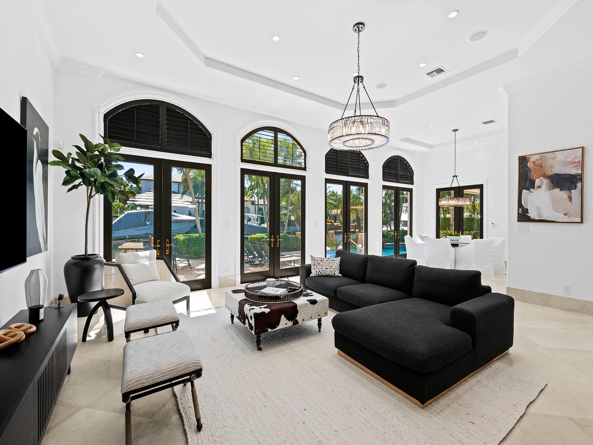 Lighthouse Point First Se - Residential