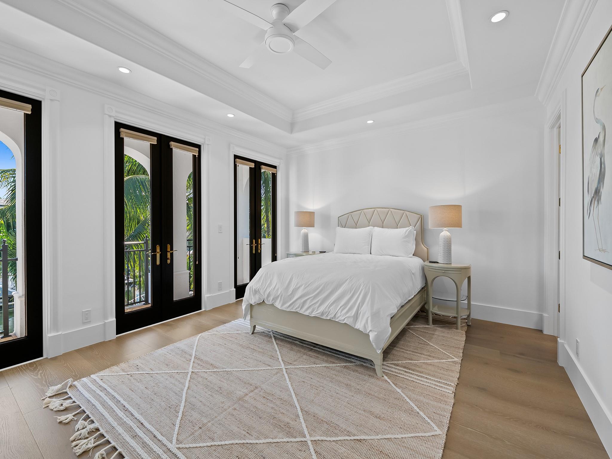 Lighthouse Point First Se - Residential