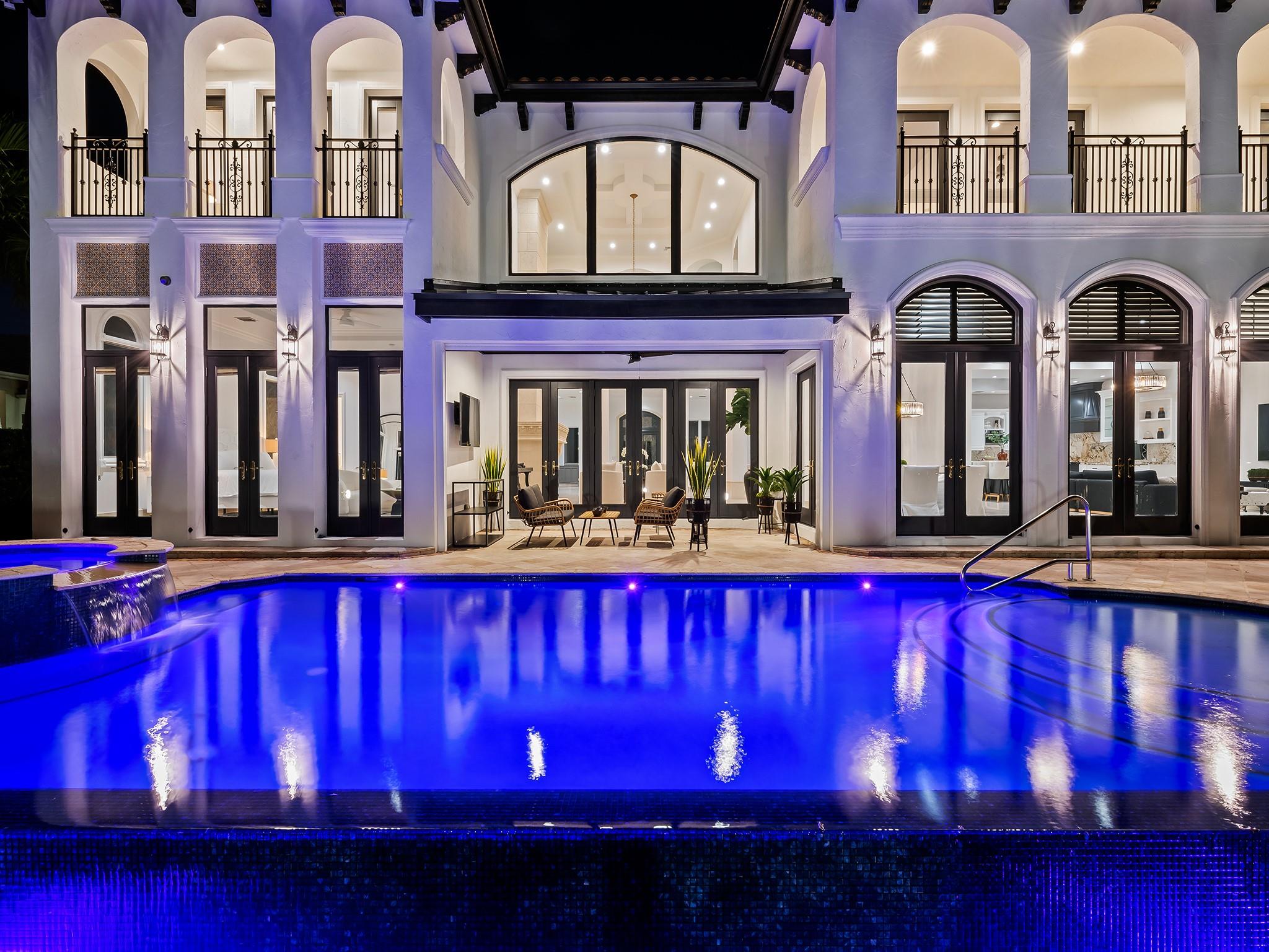 Lighthouse Point First Se - Residential