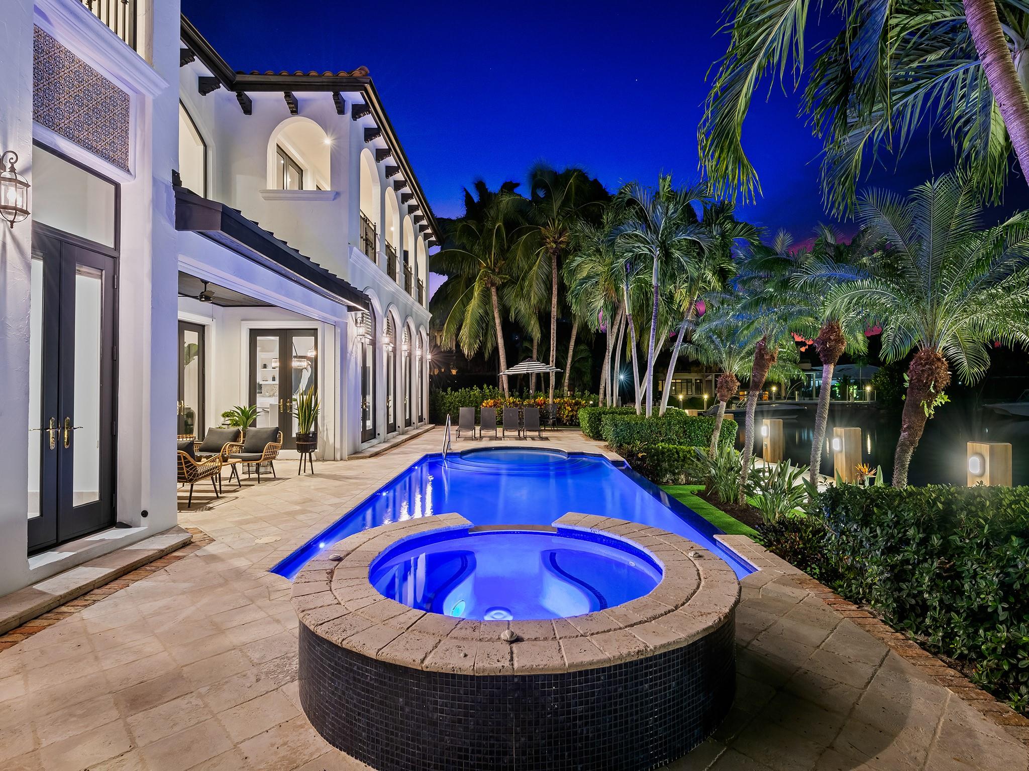 Lighthouse Point First Se - Residential