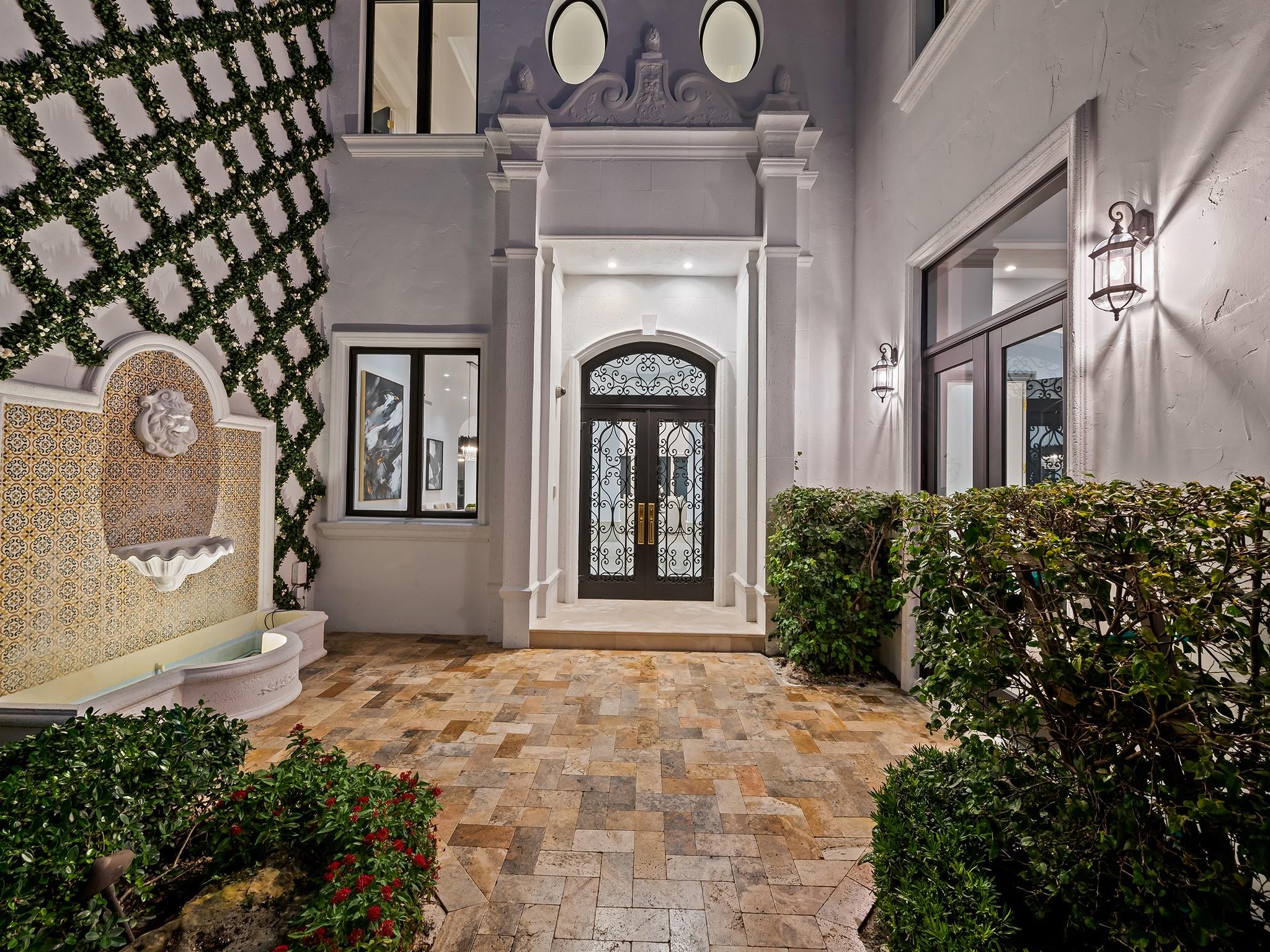 Lighthouse Point First Se - Residential