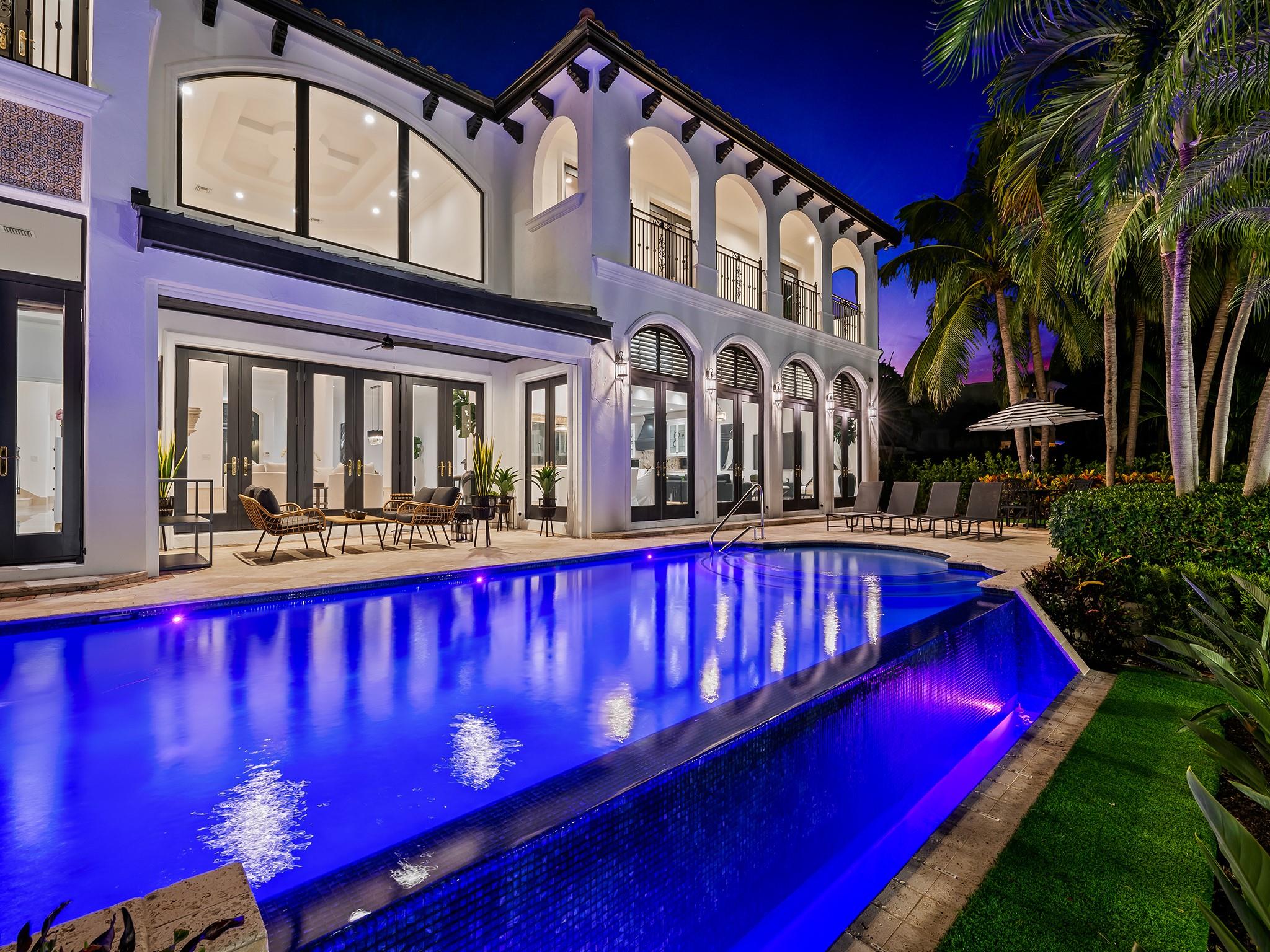 Lighthouse Point First Se - Residential